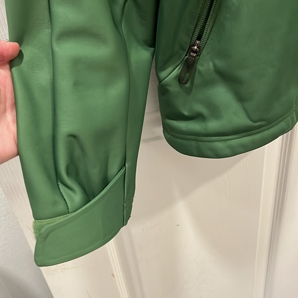 Green Columbia Breathable Waterproof Jacket - S - Picture 5 of 8